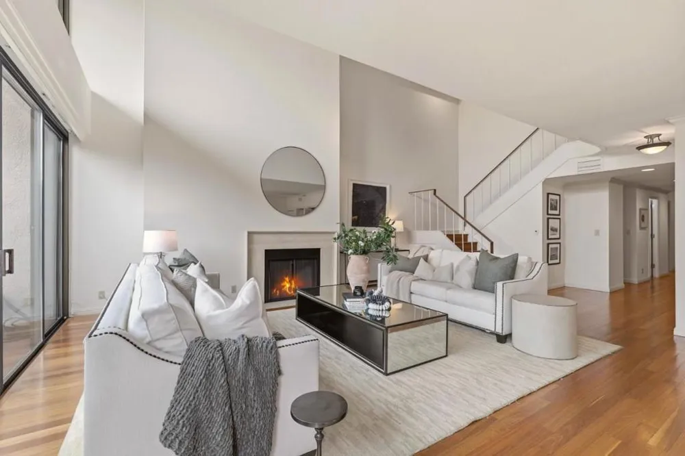 555 Laurel Avenue #122 San Mateo, CA 94401