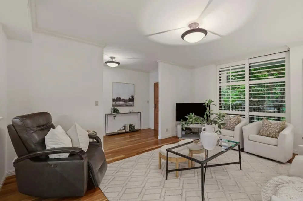 555 Laurel Avenue #122 San Mateo, CA 94401