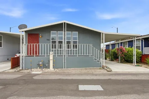 1085 Tasman Drive #700