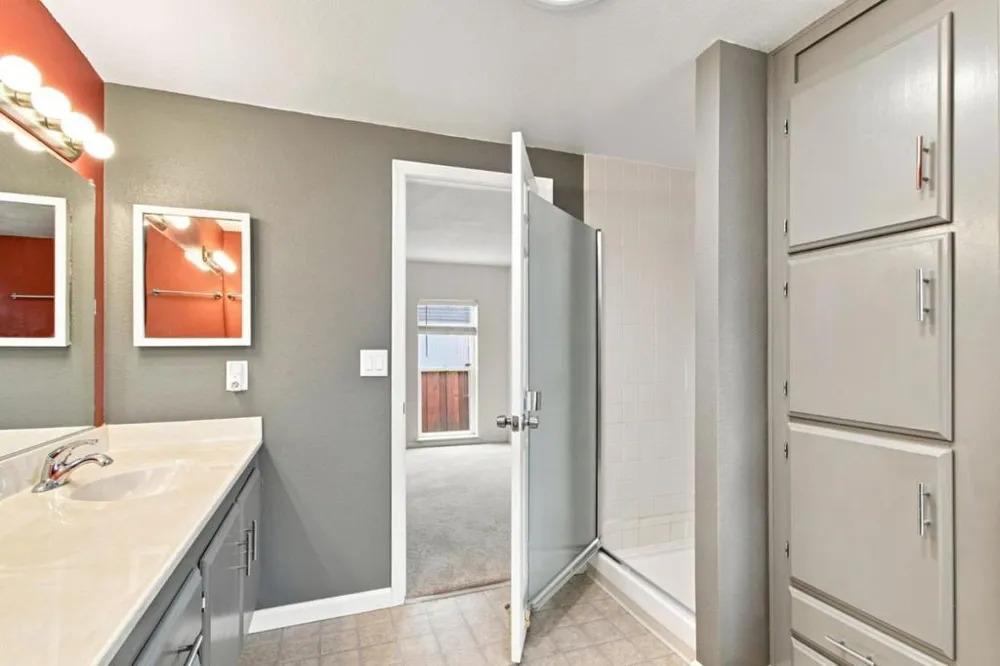 1085 Tasman Drive #700 Sunnyvale, CA 94089