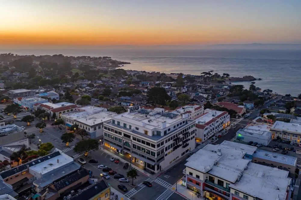 542 Lighthouse Ave #210 Pacific Grove, CA 93950