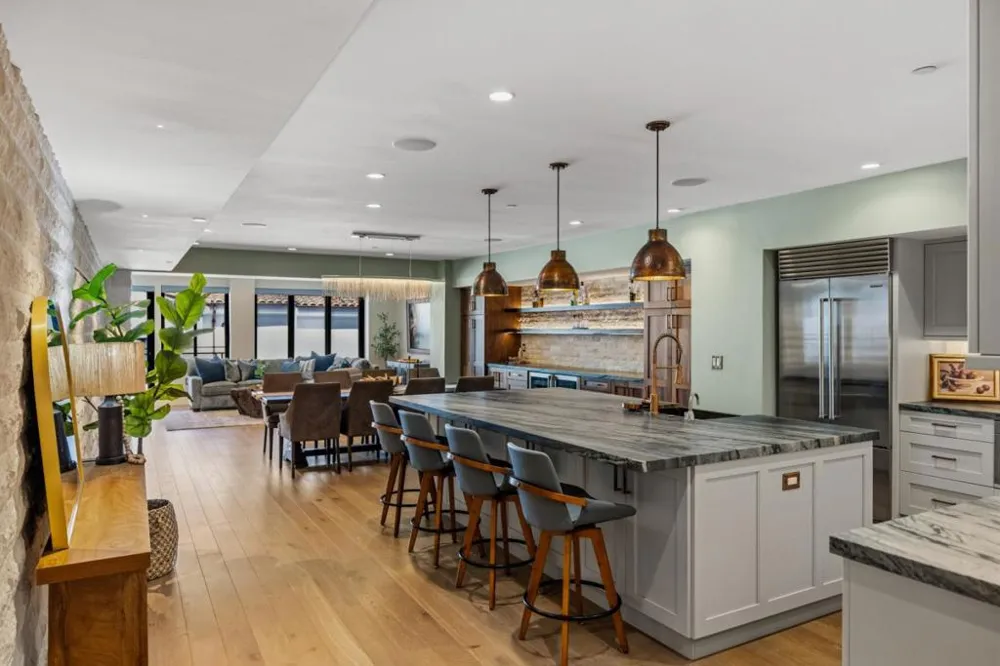 542 Lighthouse Ave #210 Pacific Grove, CA 93950