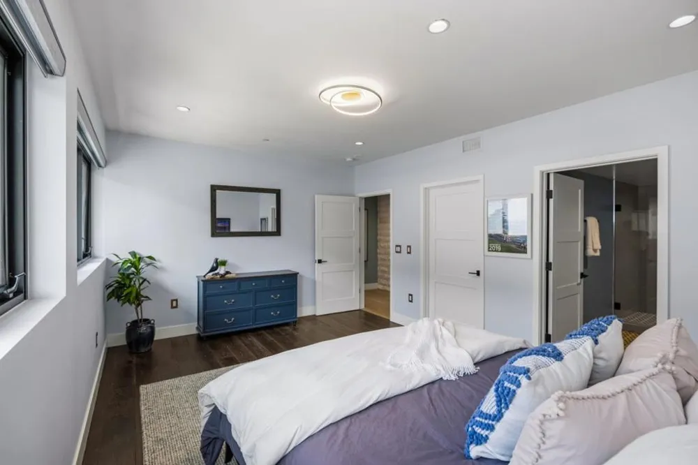542 Lighthouse Ave #210 Pacific Grove, CA 93950