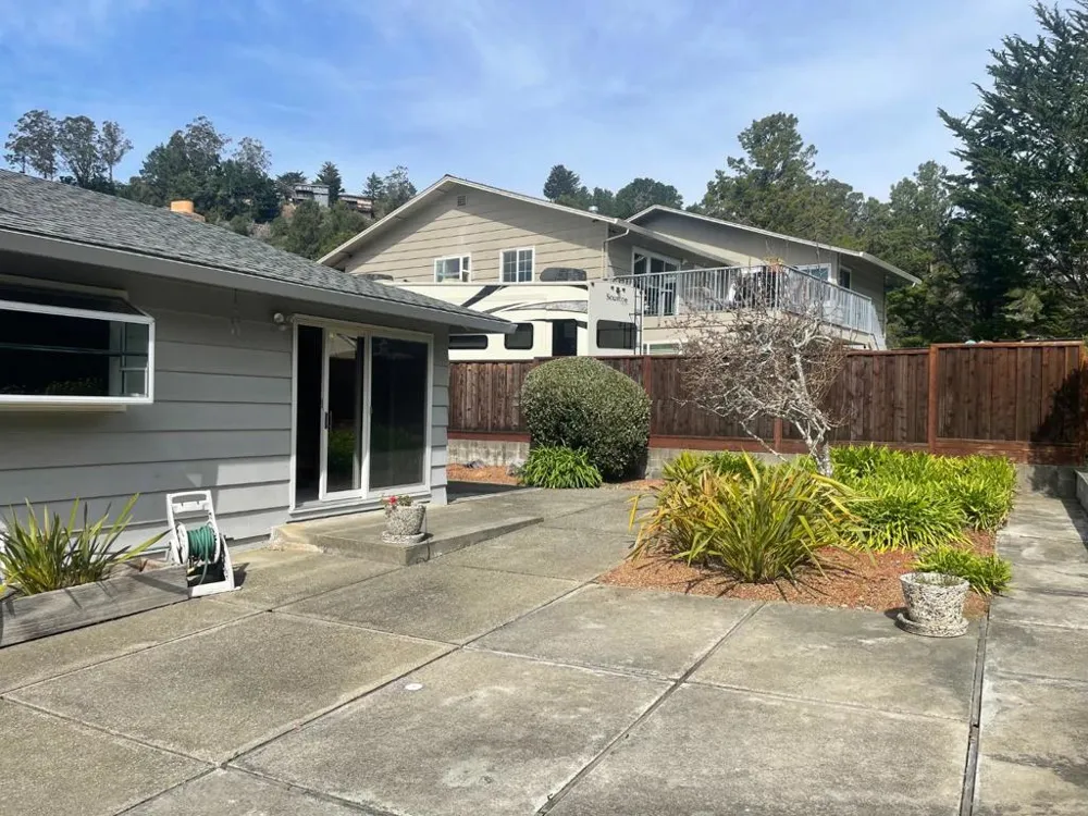 832 Oddstad Boulevard Pacifica, CA 94044