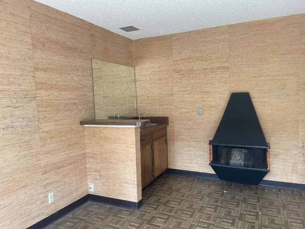 832 Oddstad Boulevard Pacifica, CA 94044