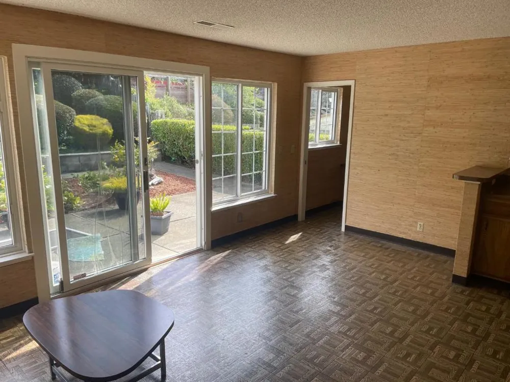 832 Oddstad Boulevard Pacifica, CA 94044