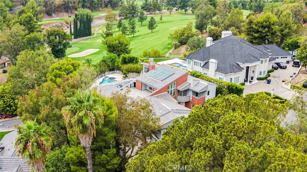 742 Greenridge Drive La Canada Flintridge, CA 91011