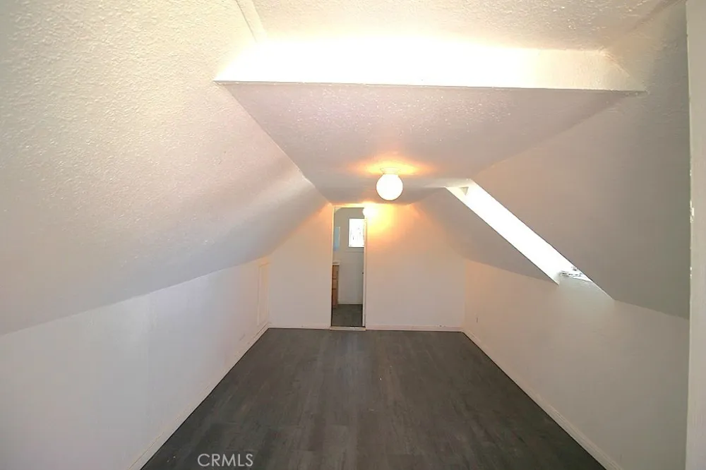 921 Flora Barstow, CA 92311