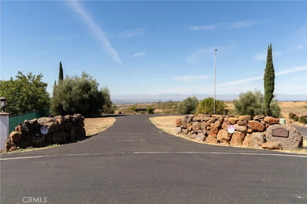 127 Tuscan Paradise, CA 95969