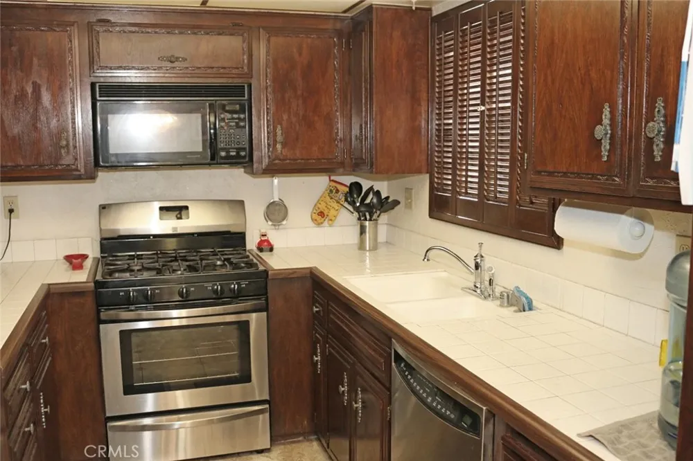 400 S Flower Street #41 Orange, CA 92868