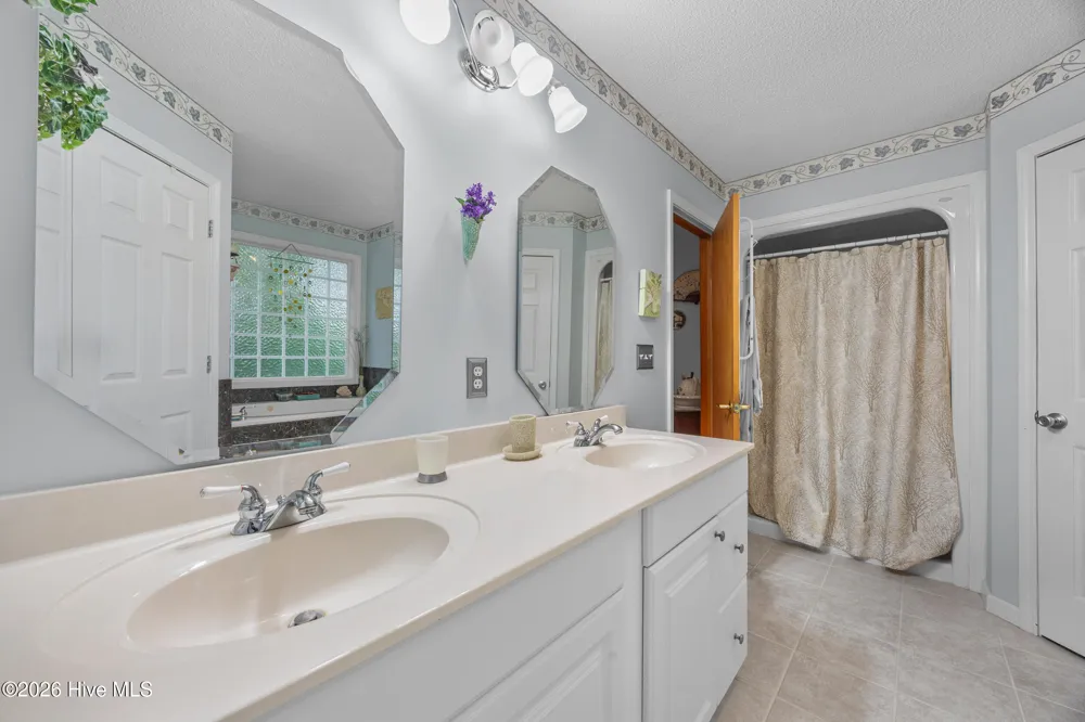 124 Maypop Lane Wilmington, NC 28412