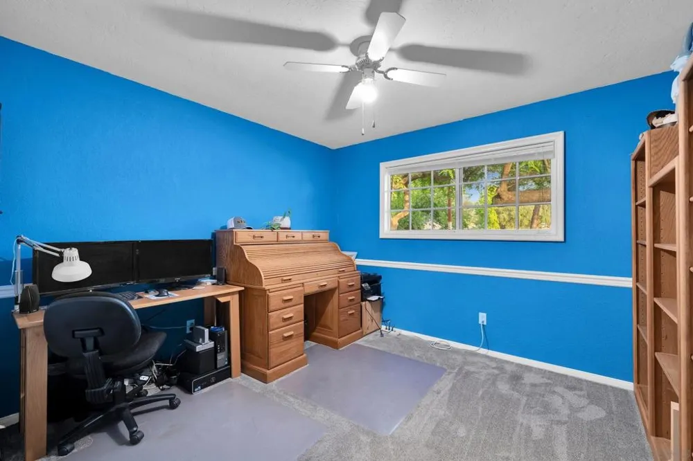 2147 Raymond Ave Ramona, CA 92065