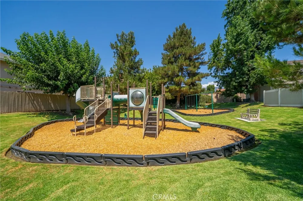 2549 College Lane La Verne, CA 91750