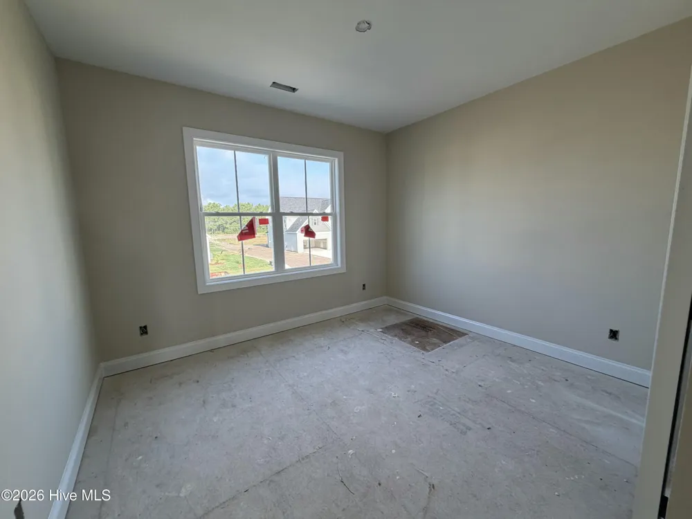 819 Tupelo Tree Drive Hubert, NC 28539