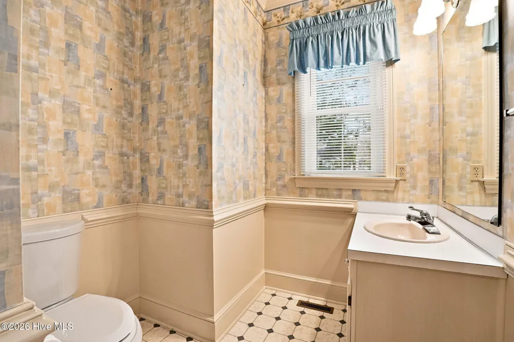 1404 Canterbury Road Tarboro, NC 27886