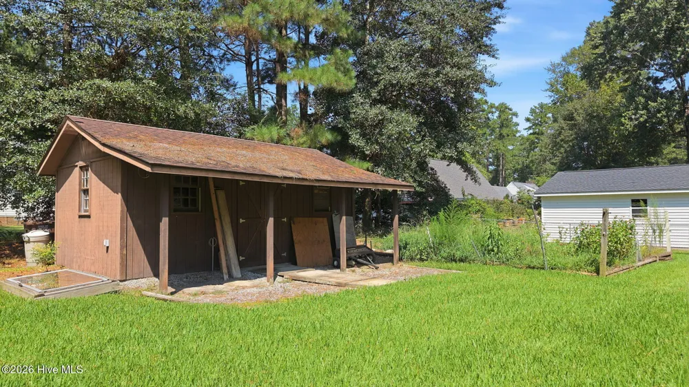 1404 Canterbury Road Tarboro, NC 27886