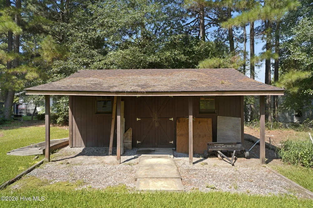 1404 Canterbury Road Tarboro, NC 27886