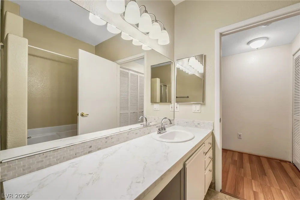 5751 E Hacienda Avenue #262 Las Vegas, NV 89122