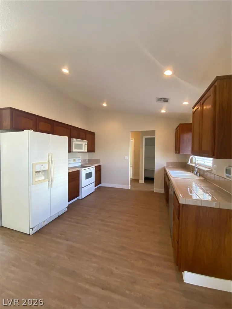 2950 E Deerskin Street Pahrump, NV 89048