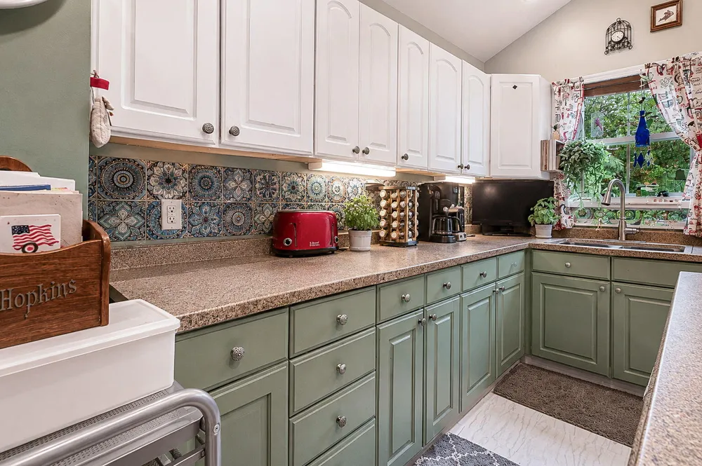 627 Francis Street South Haven City, MI 49090