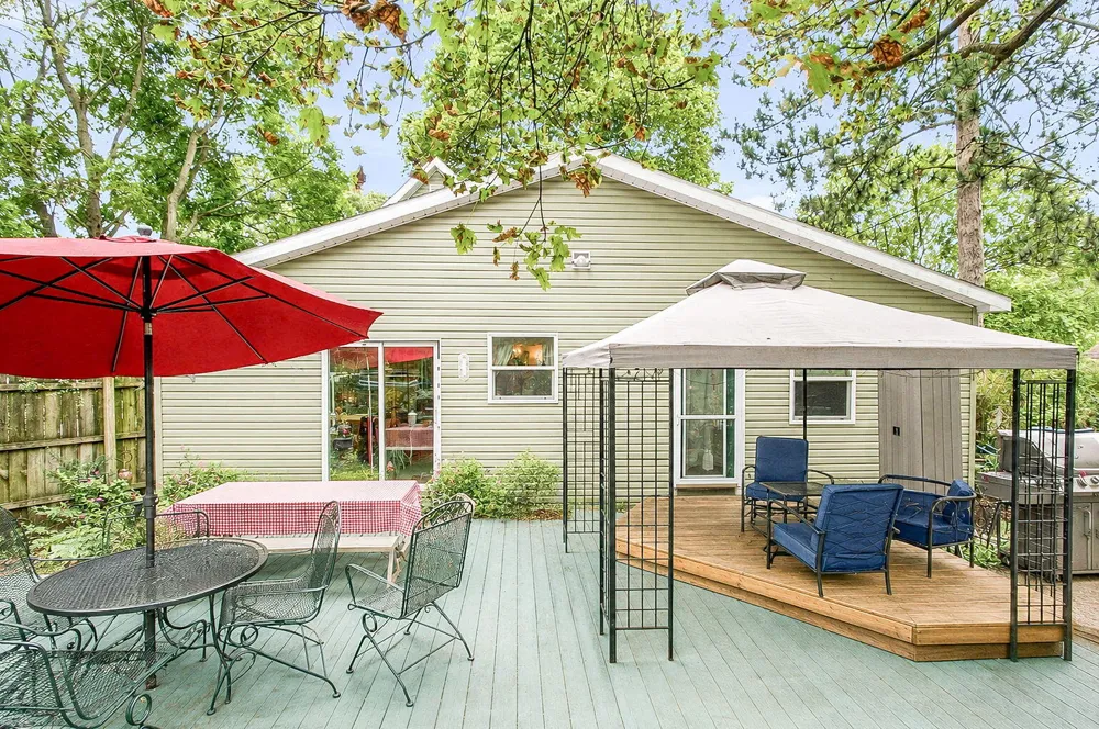 627 Francis Street South Haven City, MI 49090