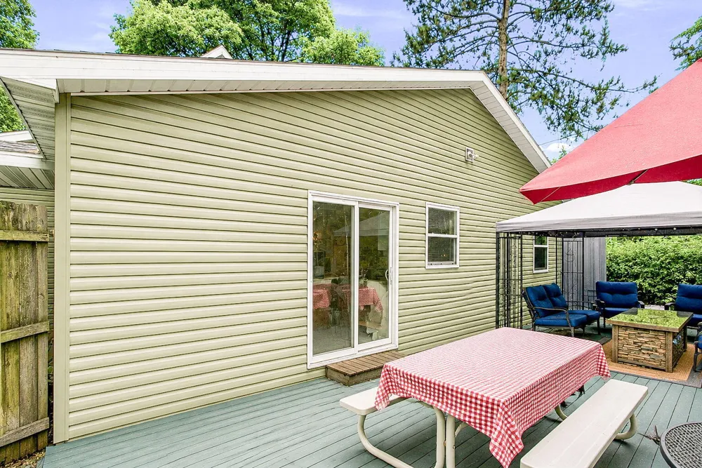 627 Francis Street South Haven City, MI 49090