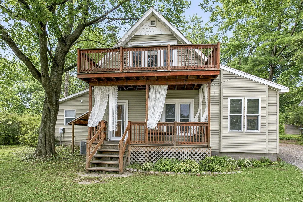 627 Francis Street South Haven City, MI 49090