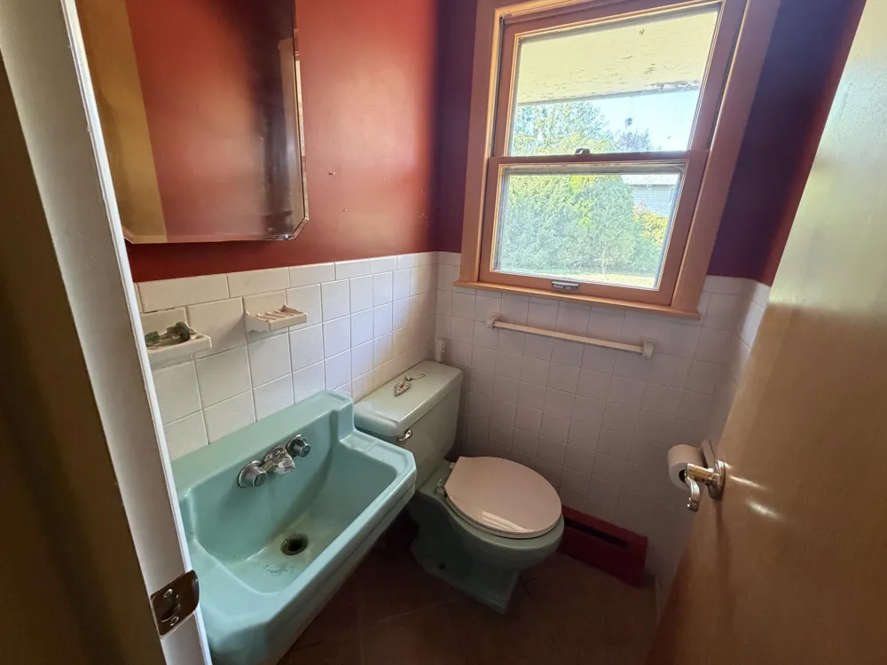 6844 Evergreen Street Portage City, MI 49024