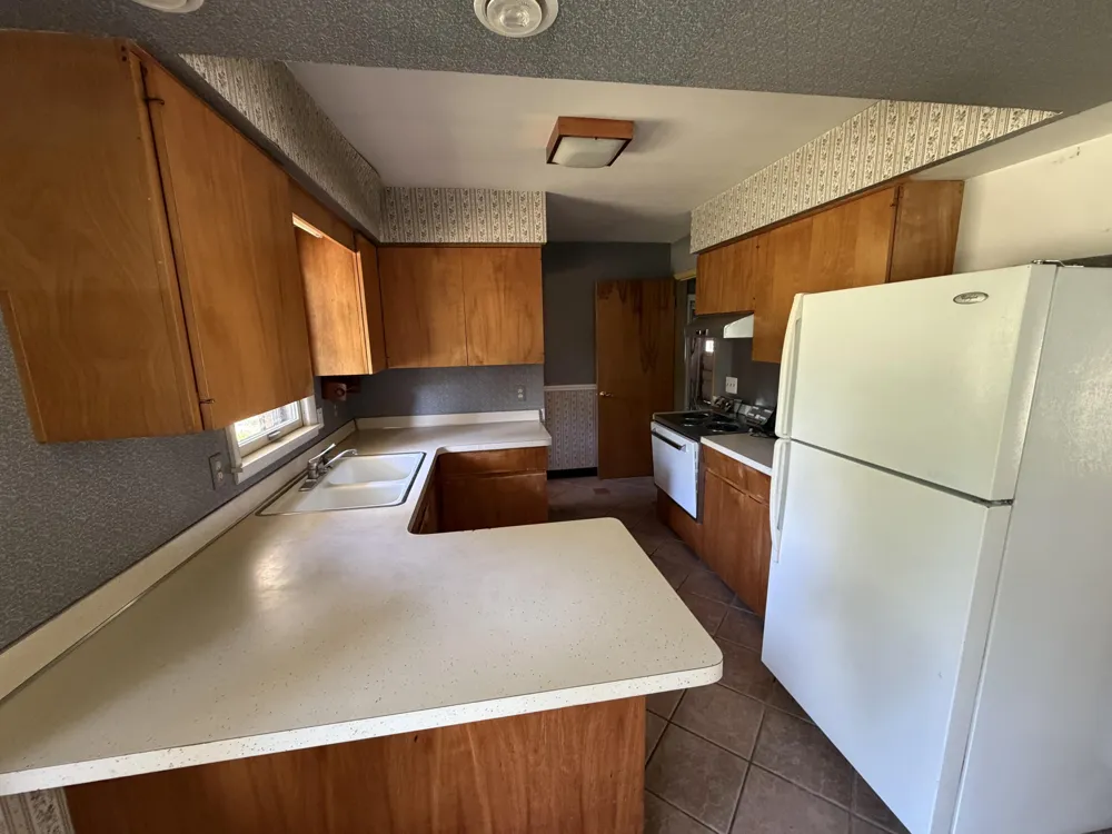 6844 Evergreen Street Portage City, MI 49024