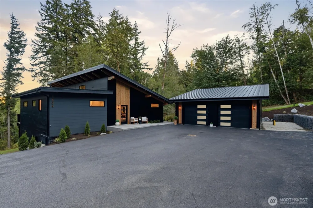 5505 78th Avenue NW Gig Harbor, WA 98335