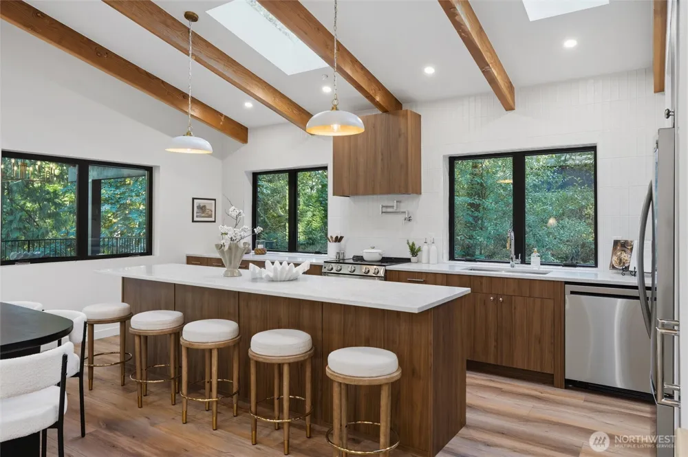 5505 78th Avenue NW Gig Harbor, WA 98335