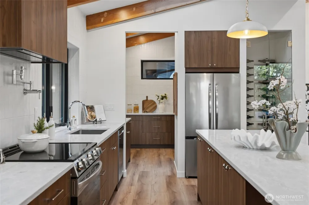 5505 78th Avenue NW Gig Harbor, WA 98335