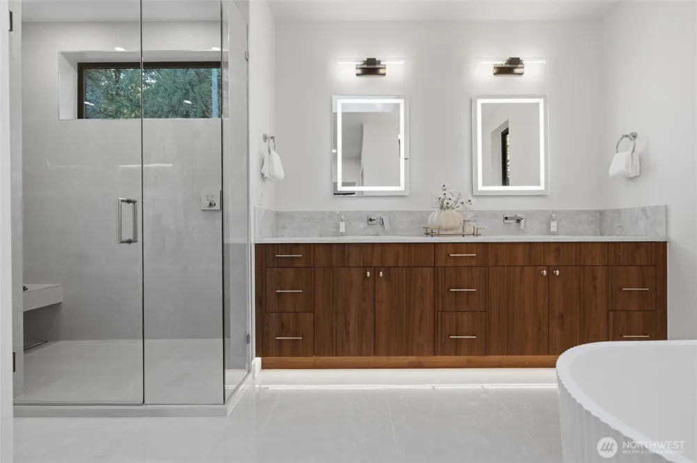 5505 78th Avenue NW Gig Harbor, WA 98335