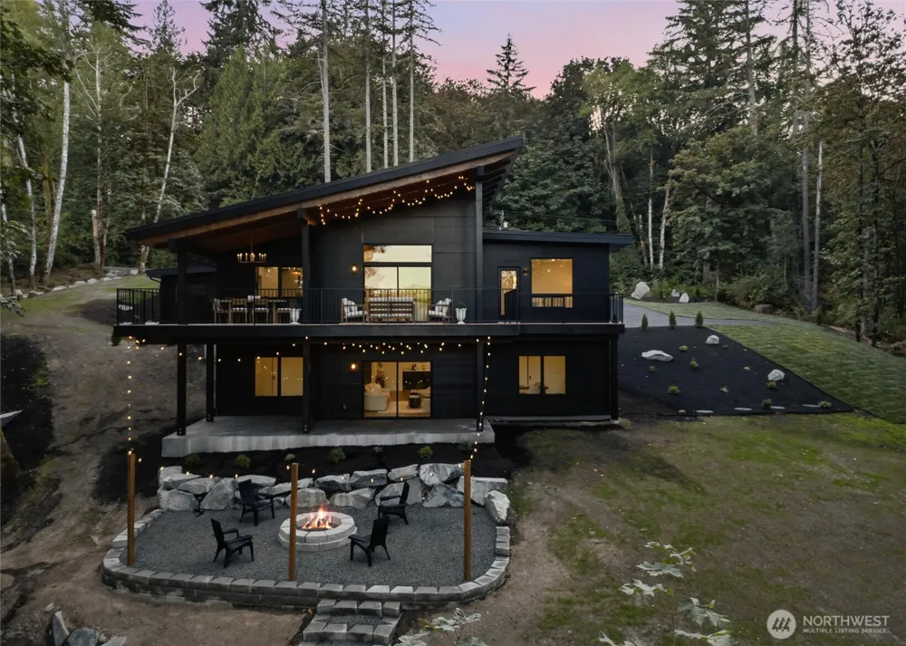 5505 78th Avenue NW Gig Harbor, WA 98335