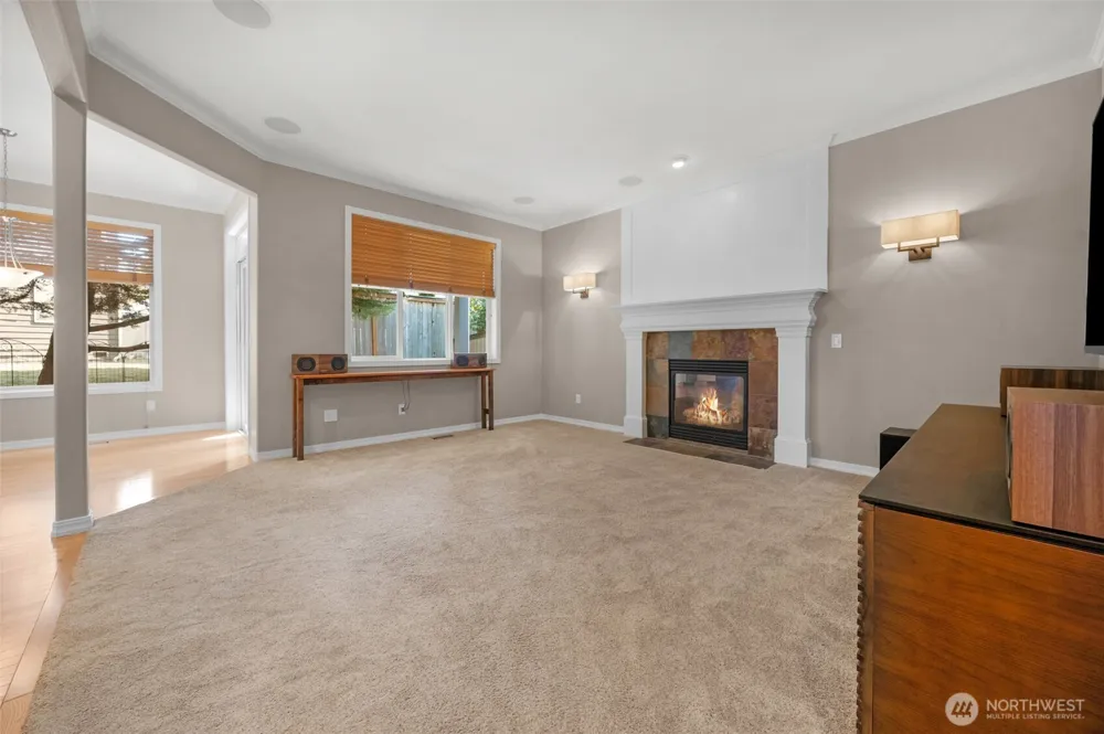 21321 37th Avenue SE Bothell, WA 98021