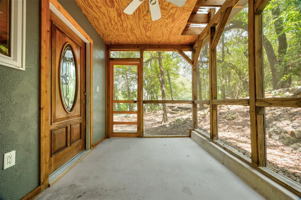 8200 Wavertree Court Austin, TX 78745