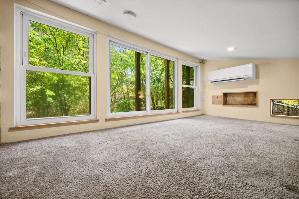 8200 Wavertree Court Austin, TX 78745