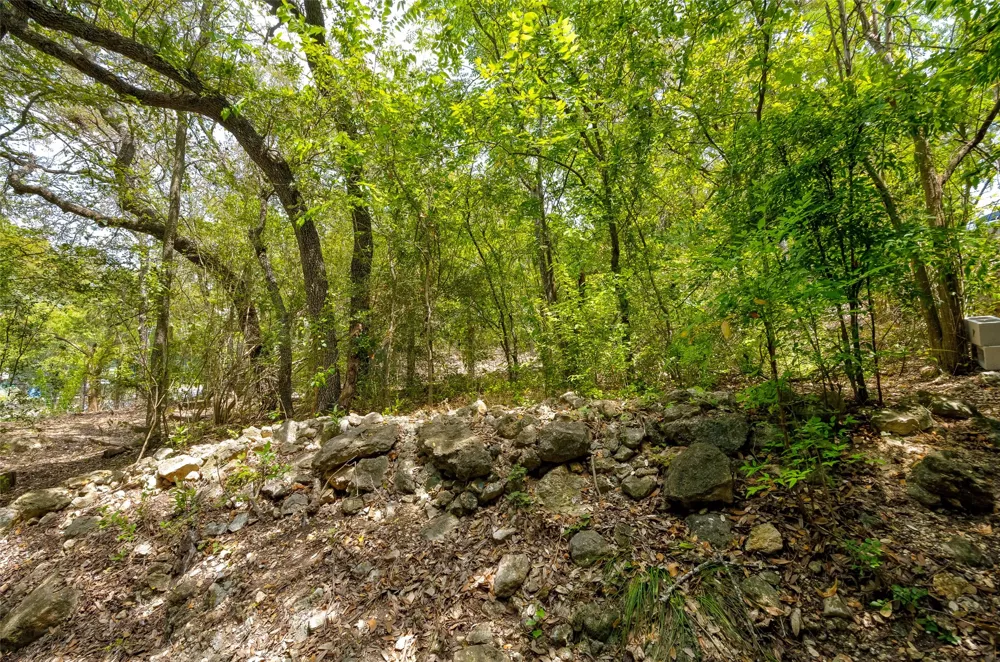 8200 Wavertree Court Austin, TX 78745
