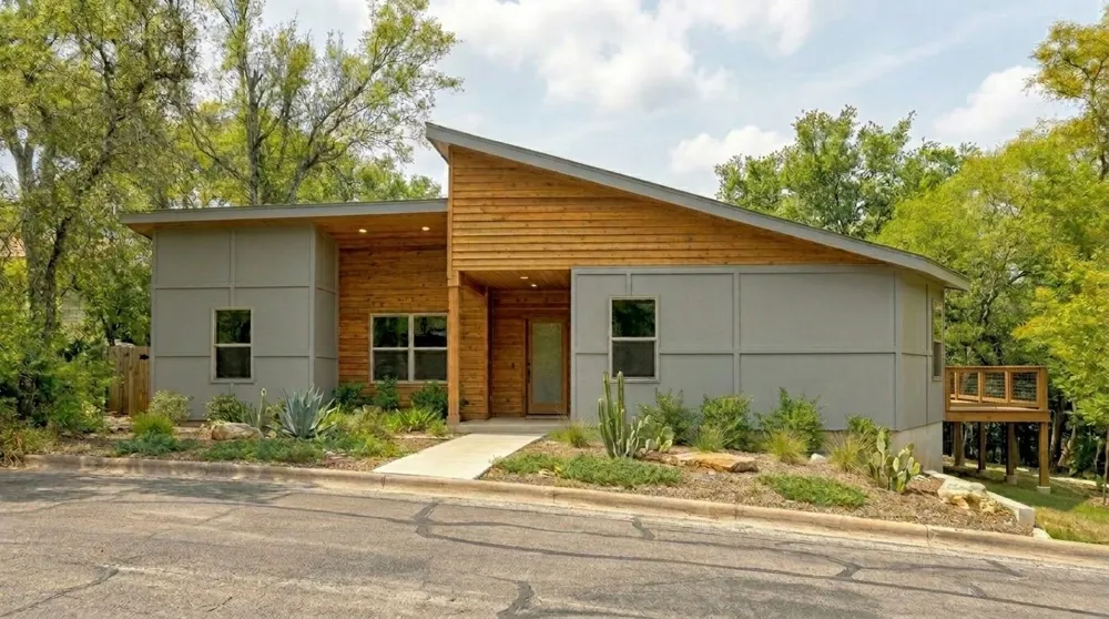 8200 Wavertree Court Austin, TX 78745