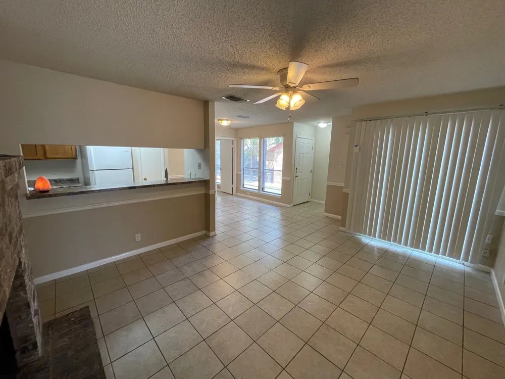 318 W William Cannon Drive #A Austin, TX 78745