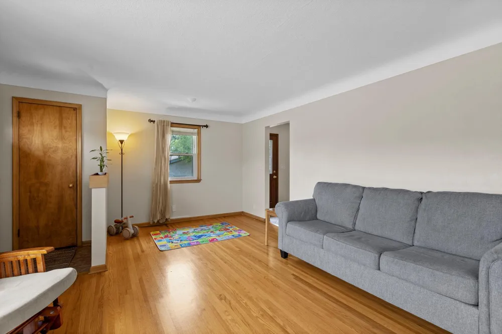 3255 Highway 55 Eagan, MN 55121