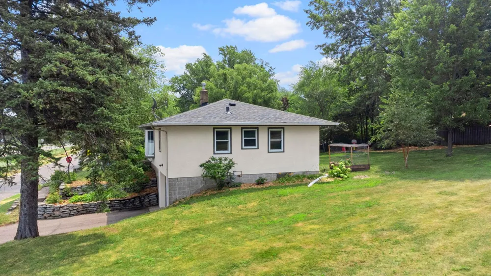 3255 Highway 55 Eagan, MN 55121