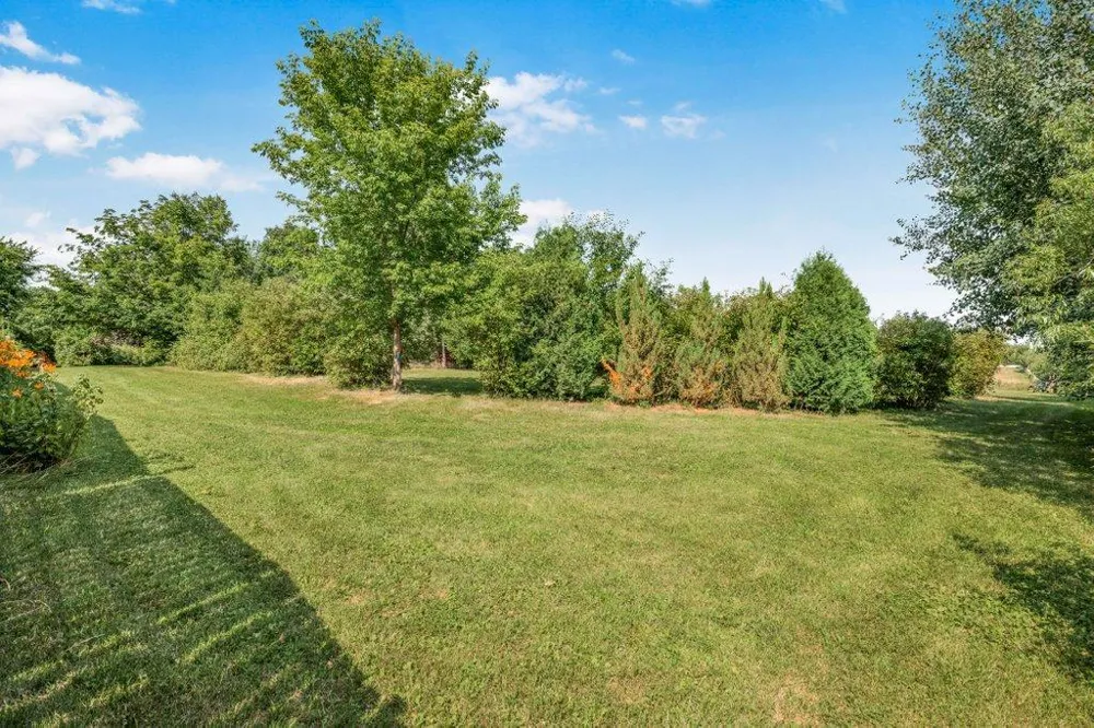5345 Oxford Avenue Watertown, MN 55388