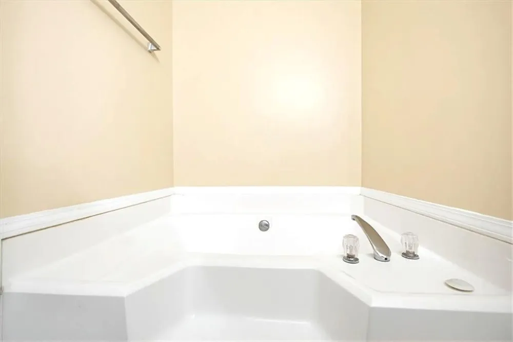 4211 Wingfoot Court Decatur, GA 30035