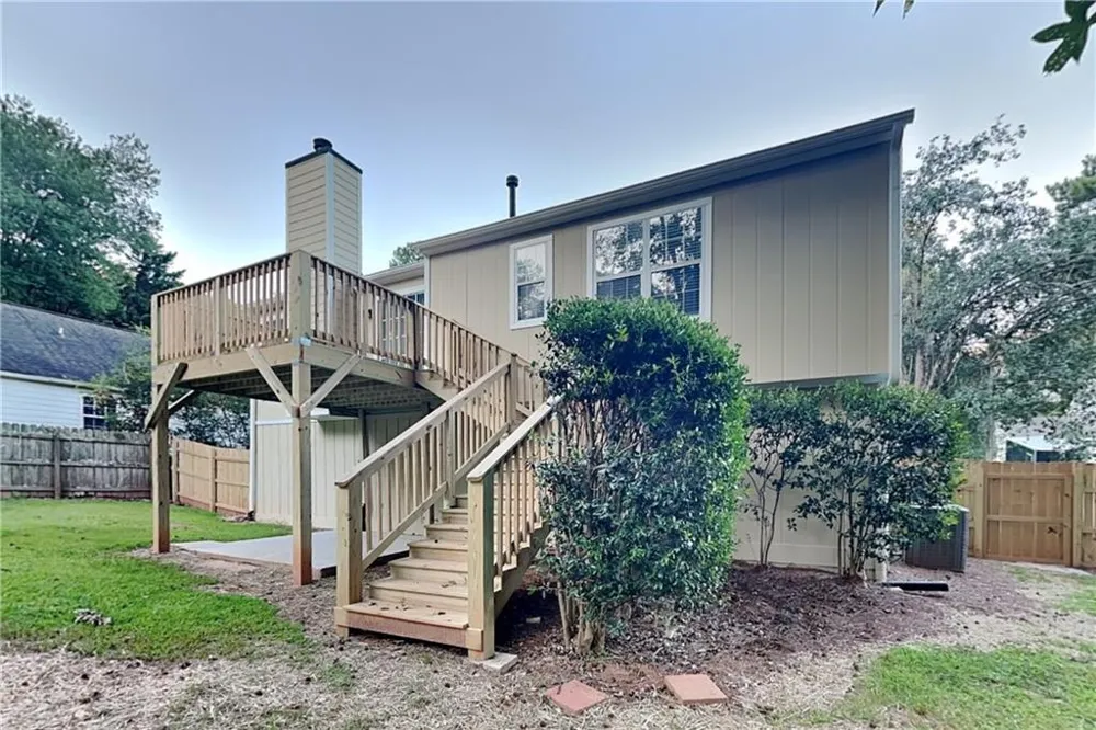 1818 Crescent Hill Drive NW Acworth, GA 30102