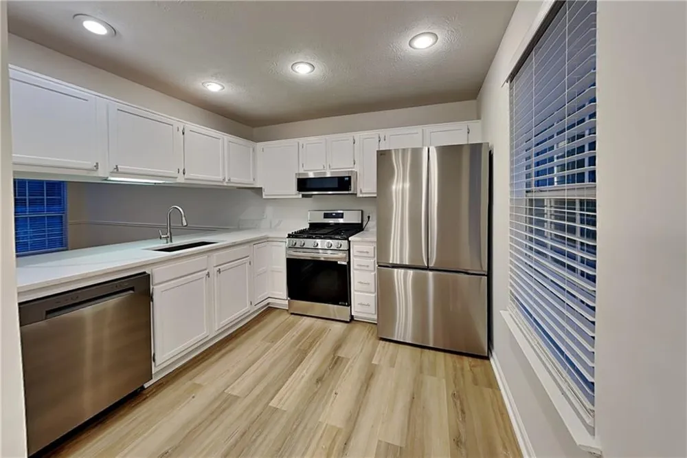 1818 Crescent Hill Drive NW Acworth, GA 30102