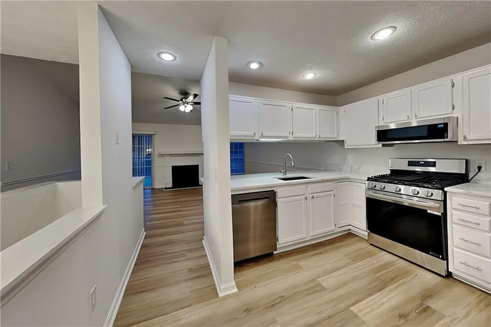 1818 Crescent Hill Drive NW Acworth, GA 30102