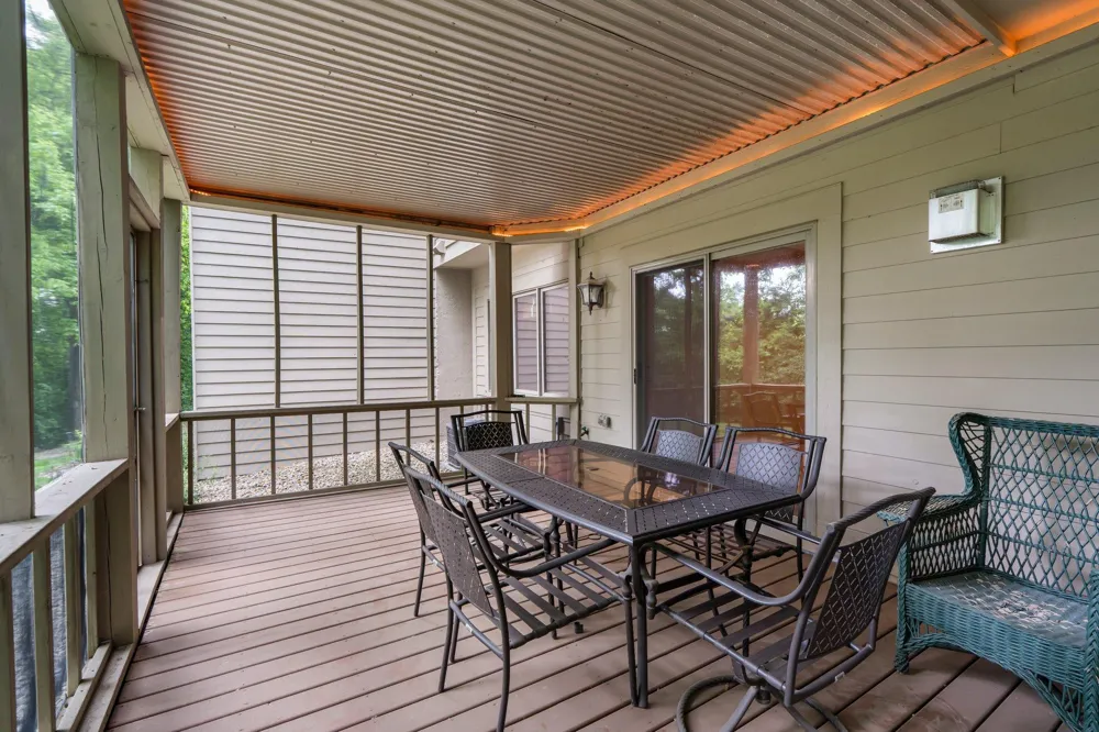 9363 Libby Lane Eden Prairie, MN 55347