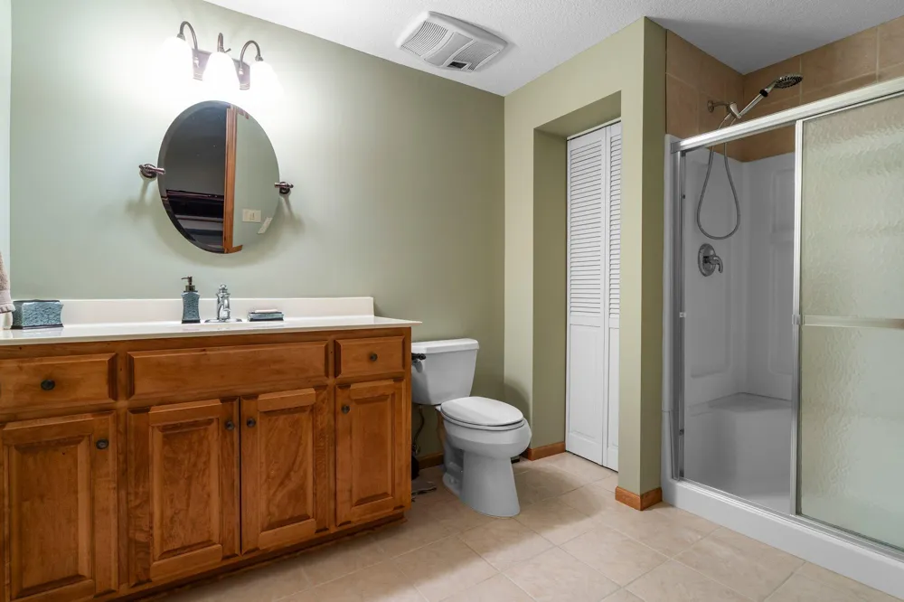 9363 Libby Lane Eden Prairie, MN 55347