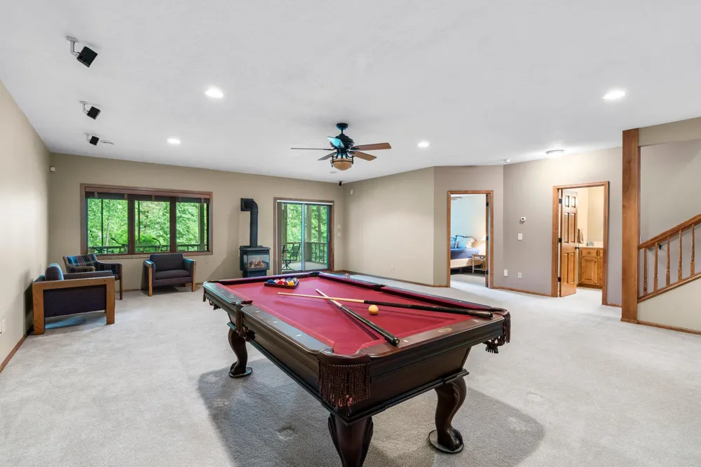 9363 Libby Lane Eden Prairie, MN 55347